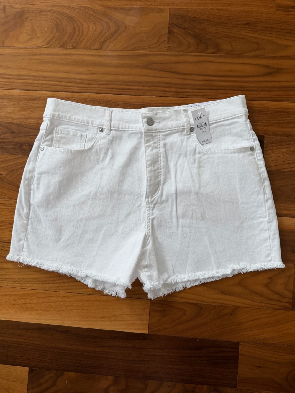 NWT LOFT White Denim The Cut Off High Rise Short Size 14 / 32 Jean